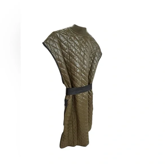 Bernardo Olive Quilted Vest with Black Accents - Picture 6 of 9